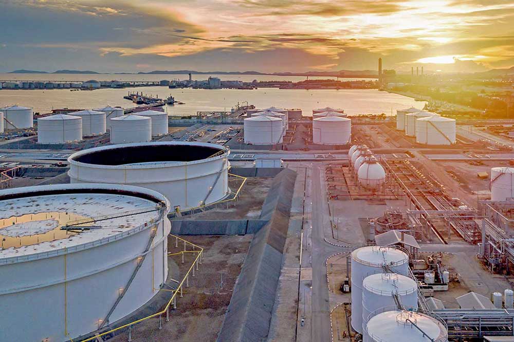 SHIPTECO tanker vessels at berth in Piraeus port